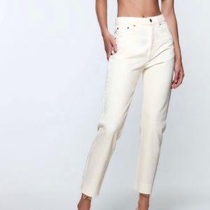 STRAIGHT LEG JEANS SAND - REF. 4365/037